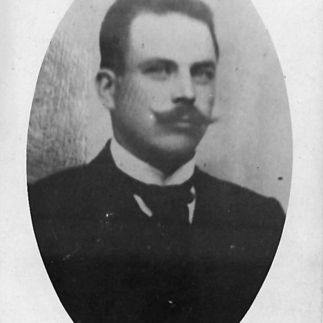 Kallio ja Monola Elma