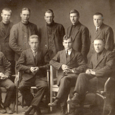 Ryhmäkuva Etelä-Pohjanmaan Opistolta 1930-luvulla